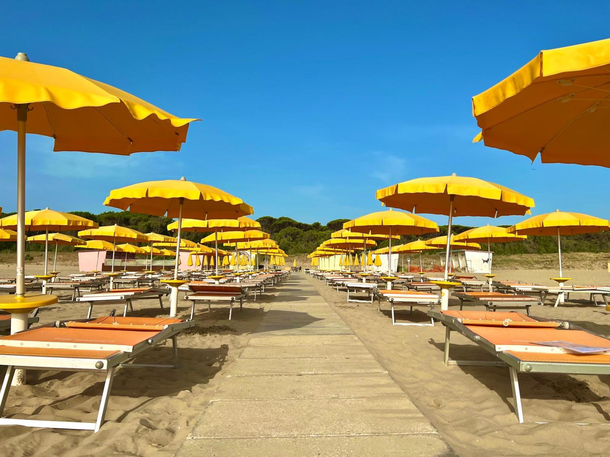 Club Vacanze In Cervia Buitenkant foto